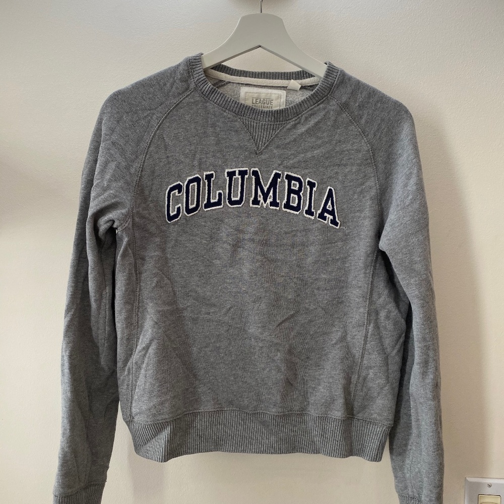Columbia sweater